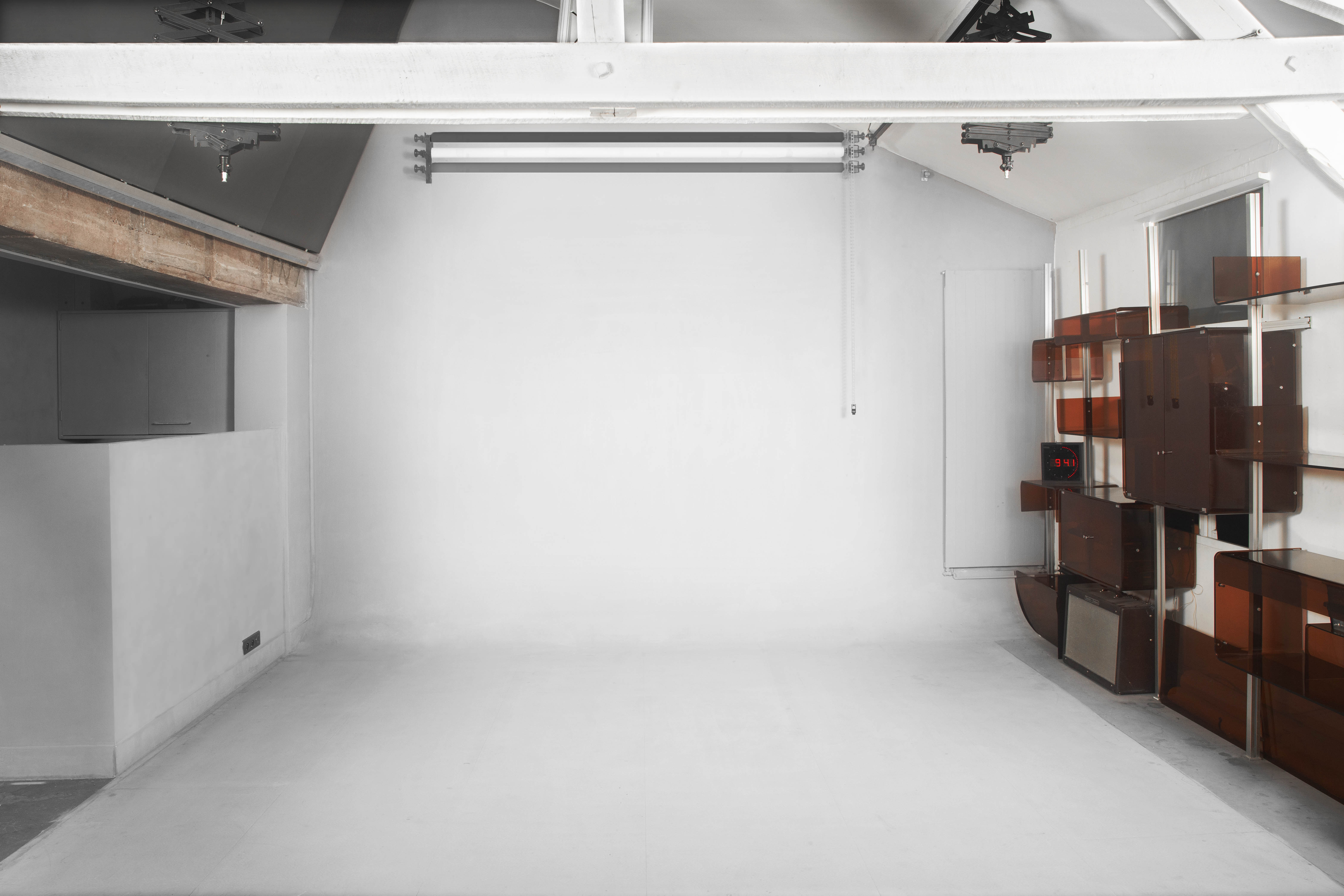 photo studio cyclorama